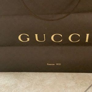 - Gucci Gift Bag 33.x 22